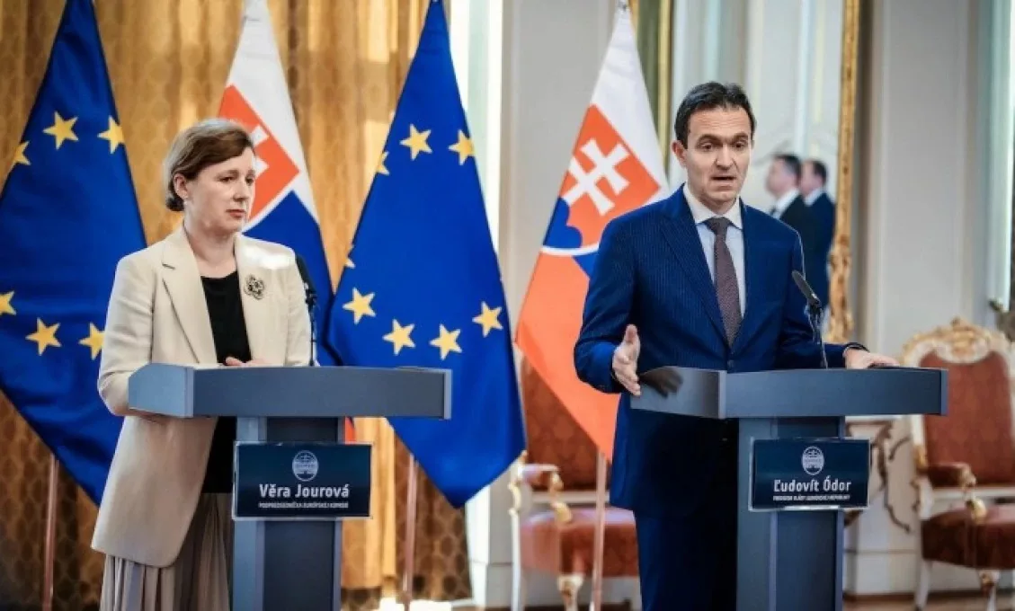Priority vlády Čaputovej - nie zdražovanie to nieje. Čaputová zavelila Ódorovi zahájiť boj proti hoaxom.