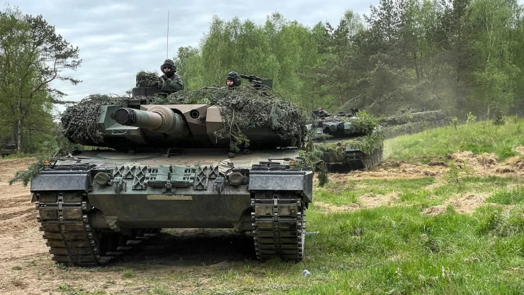 polish_leopard_tank
