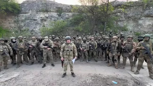 PRESUN 8000 ELITNÝCH ŽOLDNIEROV DO BIELORUSKA DESÍ NATO! Prigožin môže za pár dní rozohnať summit prezidentov NATO vo Vilniuse, len 30 km od hraníc s Bieloruskom!