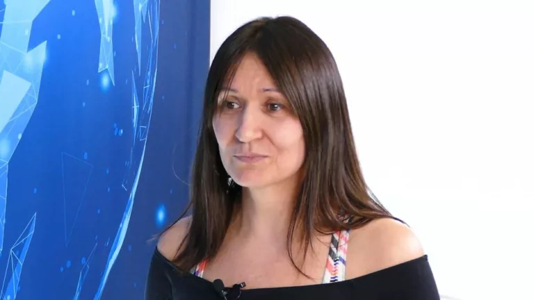 Adriana-Krajníková