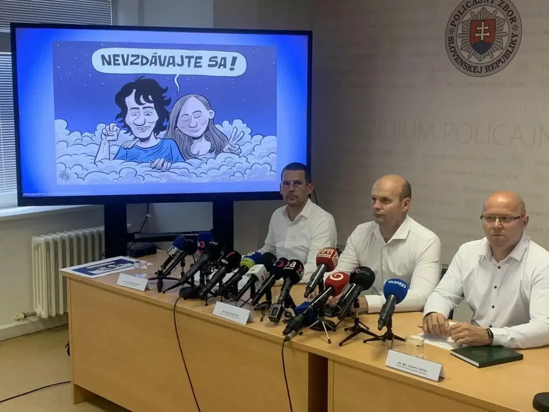 Eduard Chmelár: HAMRAN MUSÍ PADNÚŤ, ALE ZODPOVEDNOSŤ ZA TENTO ROZKLAD ŠTÁTU NESIE ČAPUTOVÁ