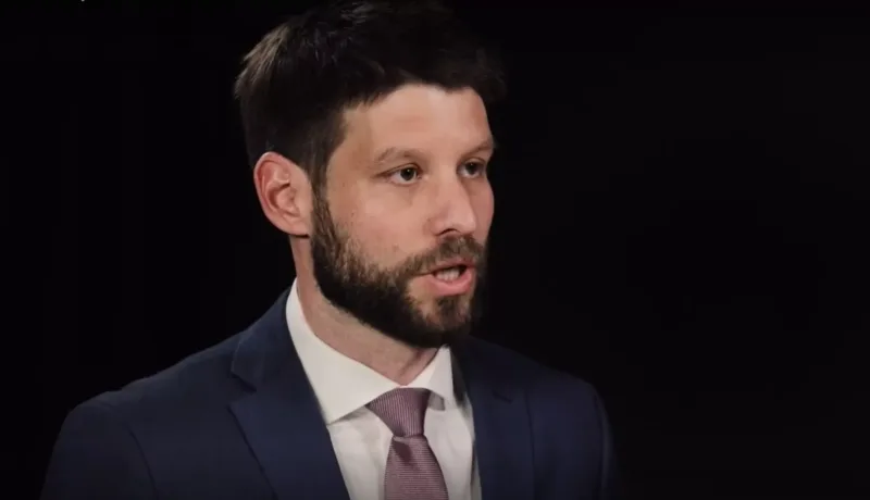 Šimečka zúri, R. Fico nastavil jeho zvrátenému svetu zrkadlo