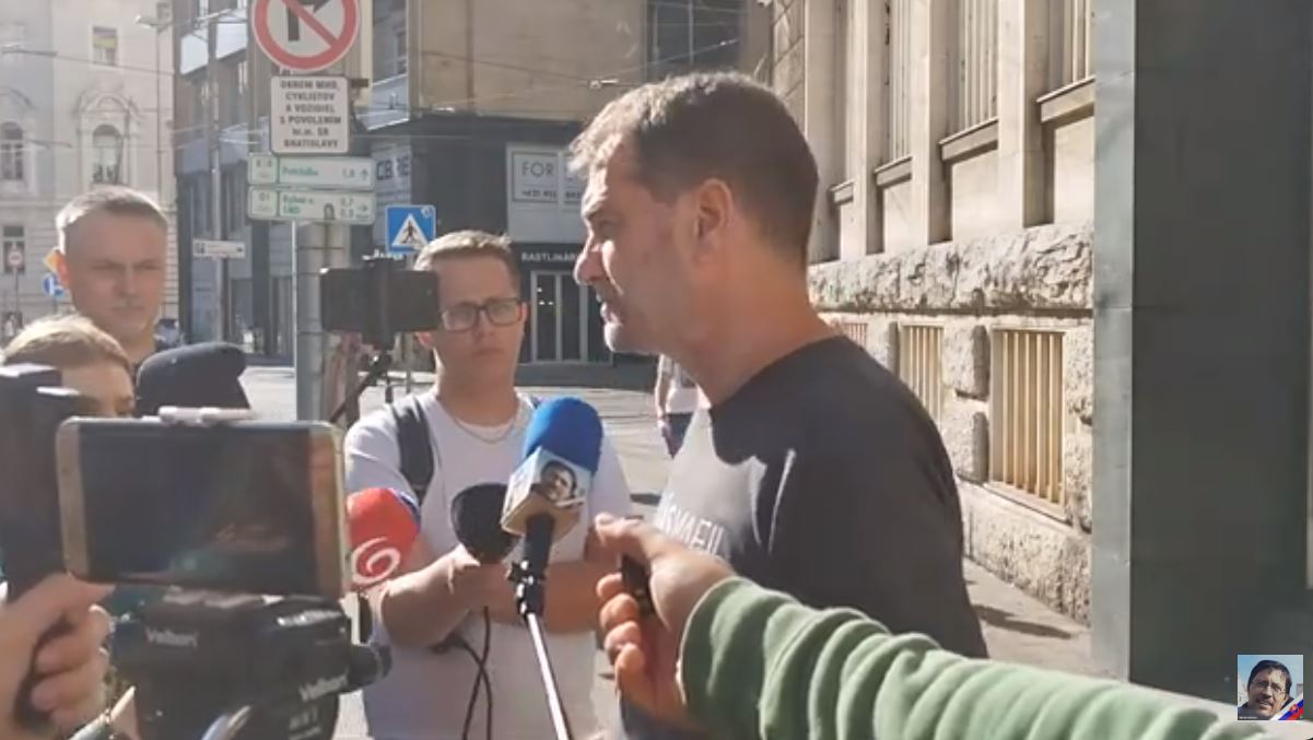Video-Matovičove blúznenie na GP. Jeho klamstvá nepoznajú hraníc. Pomôže už len zvieracia kazajka......