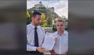 VIDEO-Republika podává trestné oznámenie na Jurinovú a Šimečku!
