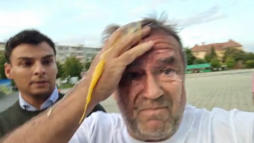 Olajno kampaňuje, Pročko dostal vajcom po hlave, raptor vrieska. Radšej by som volil svojho psa, než Olajno. Lebo Olajno je pre mňa synonymom pre klamstvo, podvod a hanbu.