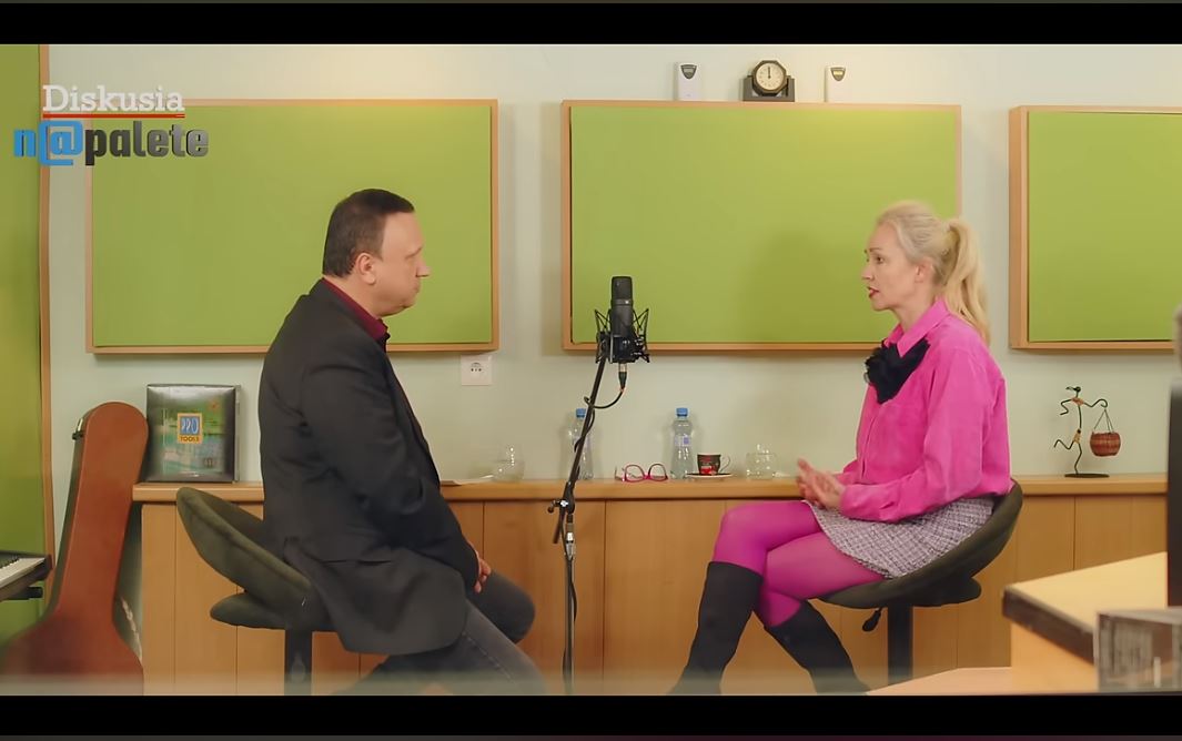 Video-Mimi Šramová: Po voľbách som chcela dať mikrofón do šuplíka. Záujem o alternatívu však rastie