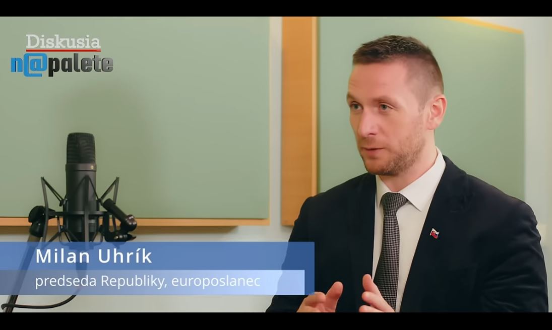 Uhrík: "Želám si, aby progresívci prehrali do tretice aj v eurovoľbách"