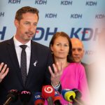 Svätuškár. Naozaj obdivujem tento nový druh politika. Navonok hlboký kresťan, v prejavoch takmer kazateľ, slová o morálke, pokore