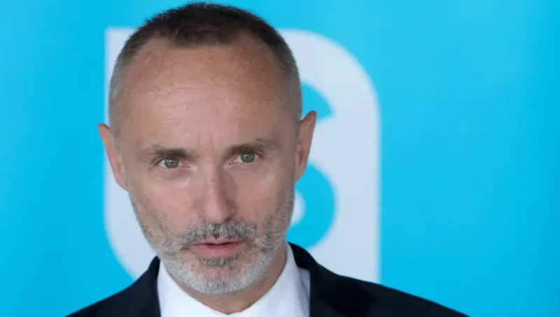 Valášek a Štefunko spolu s OLaNO, demagogicky zaútočili na vládu SR