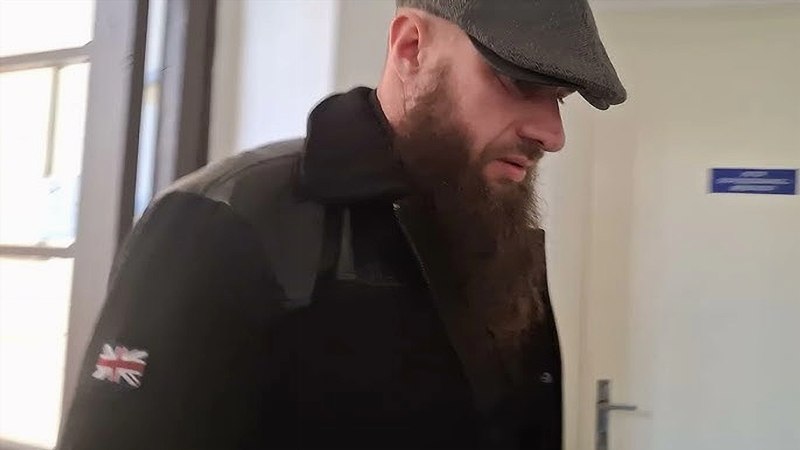 Zločinecká skupina, vydieranie, pokus ublíženia na zdraví.