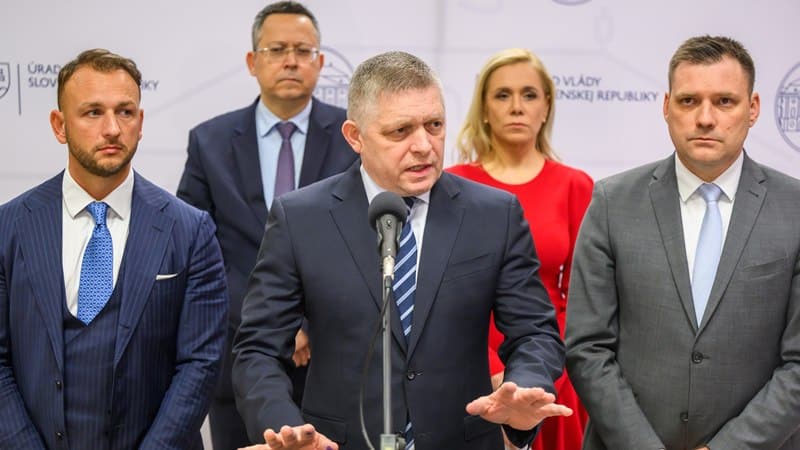 Vláda schválila návrh ústavného zákona definujúceho pohlavie v Ústave SR ako mužské a ženské.