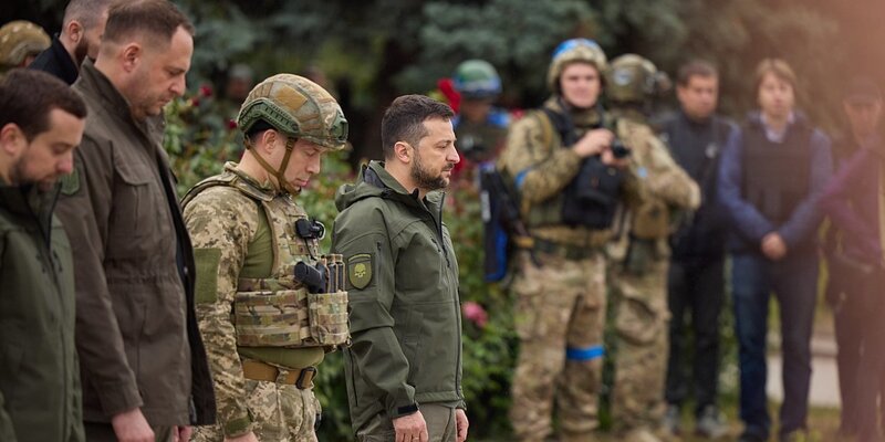 UA predstavitelia: Na ukončenie vojny stačí jeden krok: odvolať Zelenského