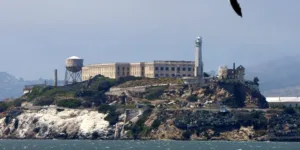CNN: Trumpov príkaz na znovuotvorenie Alcatrazu