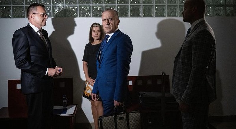 Hanba Slovenska -"Rozsudok" nad guvernérom NBS. Stále tu vládne Lipšicova súdna mafia