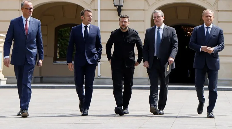Bezpečnostná hrozba pre Slovensko z EÚ a NATO