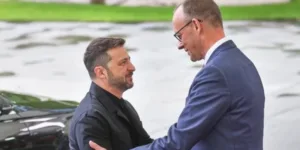 Spiegel: Zelenskyj predčasne ukončil návštevu Nemecka kvôli ruskej ofenzíve