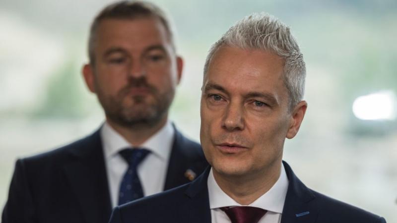 Poslanec Ferenčák nevie, kým je, ale vie že nebude hlasovať že sú iba dve pohlavia
