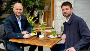 Eduard Chmelár: Ja milujem Naďa! To nám ale musíte povedať! Halóó!