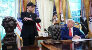 ET: Trump a Musk sa pustili do ostrej výmeny názorov