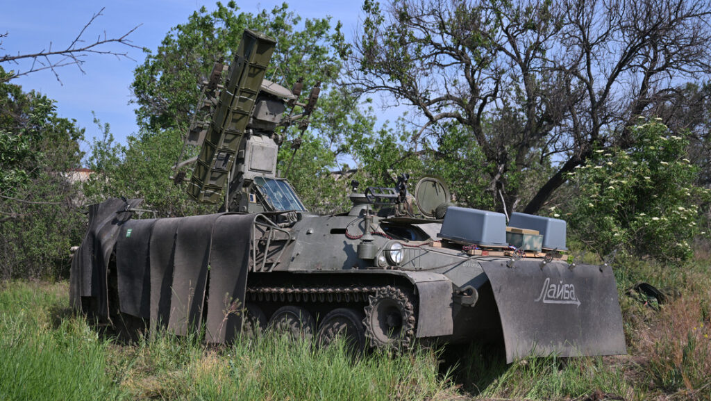 Ruská protivzdušná obrana zničila v noci 54 ukrajinských dronov