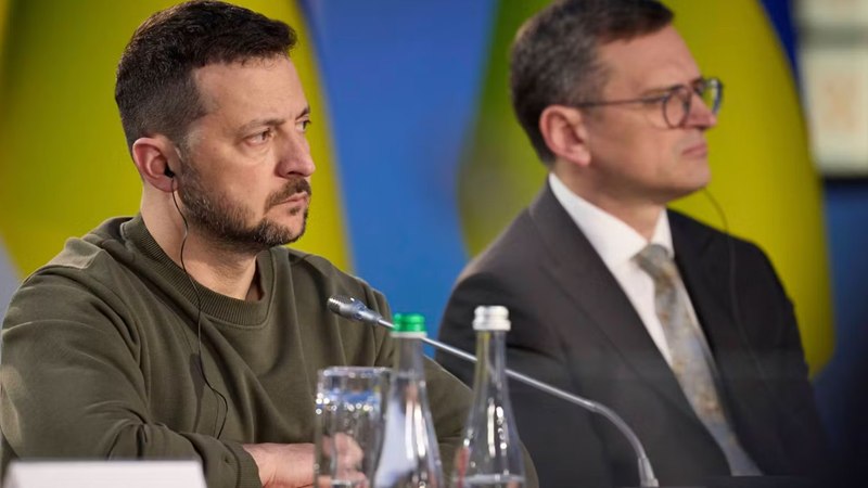 Bývalý minister zahraničných vecí Kuleba vzniesol vážne obvinenia proti Zelenskému