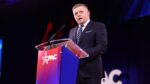 Robert Fico: Socialisti sú teraz „stranou homosexuálov a vojnových štváčov“