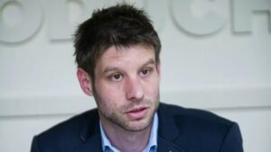 Šimečka - Náš neoperený vrabčiačik - kecy, kecy, kecy…