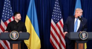 Keď divadlo nahrádza diplomaciu a médiá hrajú svoju hru & Telenovela na Floride