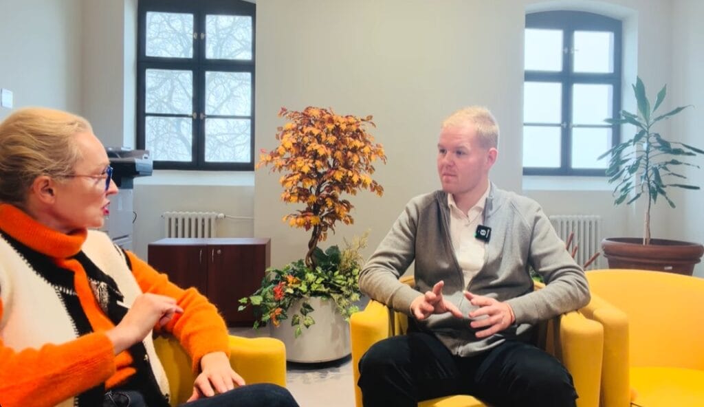 Médiá čínskym agentom odpútavajú pozornosť od auditu u pani Šimečkovej