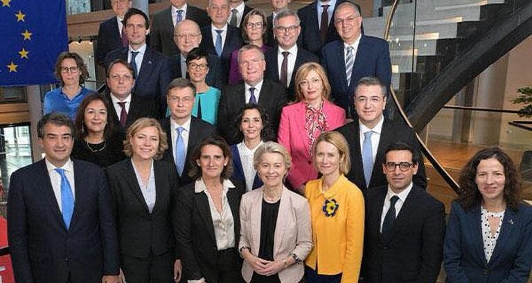 Ešte včera: s Ruskom sa nevyjednáva. Dnes: EK hovorí, že s Putinom bude treba viesť priame rozhovory