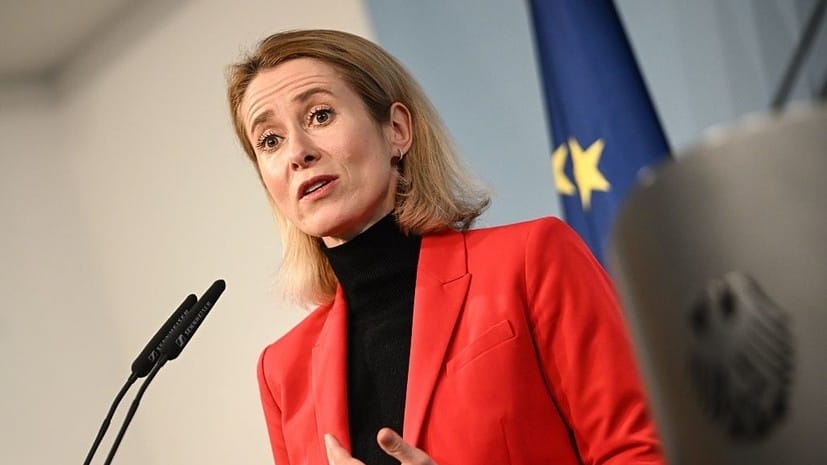 Dmitriev poradil Callasovej aby pred publikovaním na X nepila