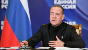 Medvedev: USA už nesmú ani formálne obviniť Rusko z ničoho