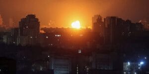 Reuters: Ruský letecký útok na Ukrajinu spôsobil výpadok elektriny pre milióny ľudí