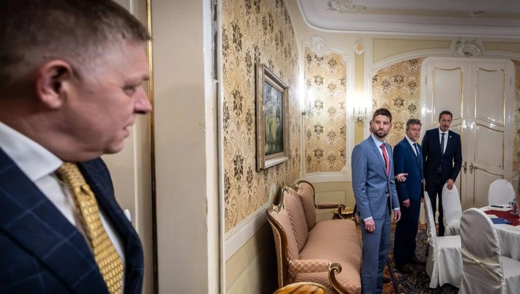 R. Fico vládne 16 rokov, no opoziční babráci ho obviňujú zo všetkého, čo sa stalo za 36.