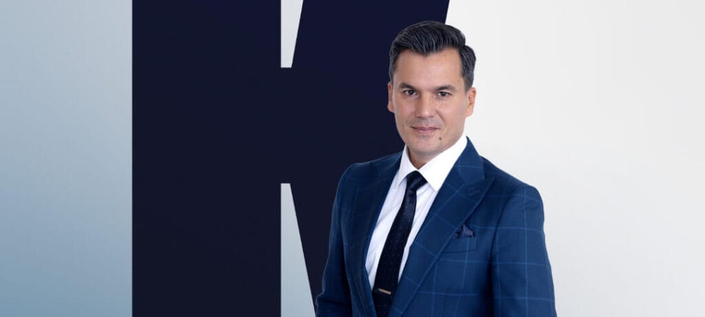 Král na ťahu zbavený škrekotu poslankýň za PS a SaS & Super Amosféra