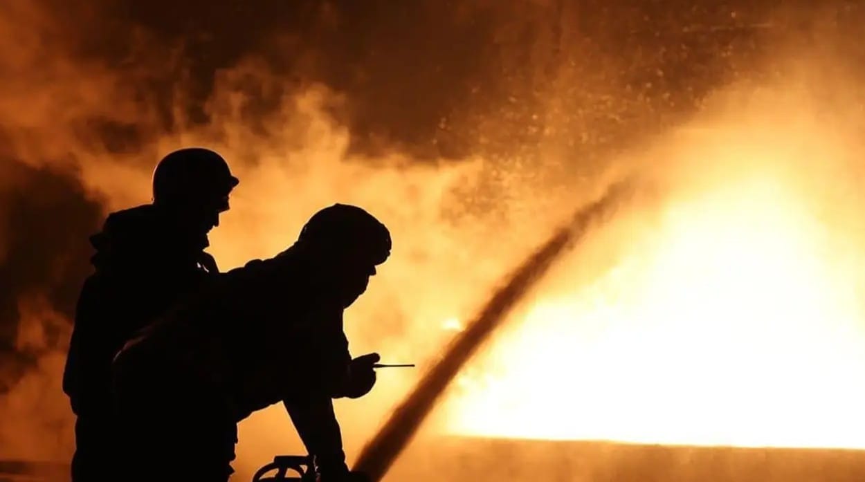 Ruské sily zaútočili na vojenské objekty ukrajiny v 149 okresoch