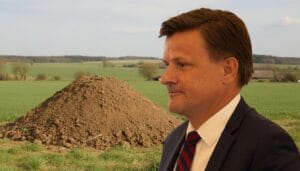 Dnešné vystúpenie psychopata Hlinu je príkladom zla v slovenskej politike