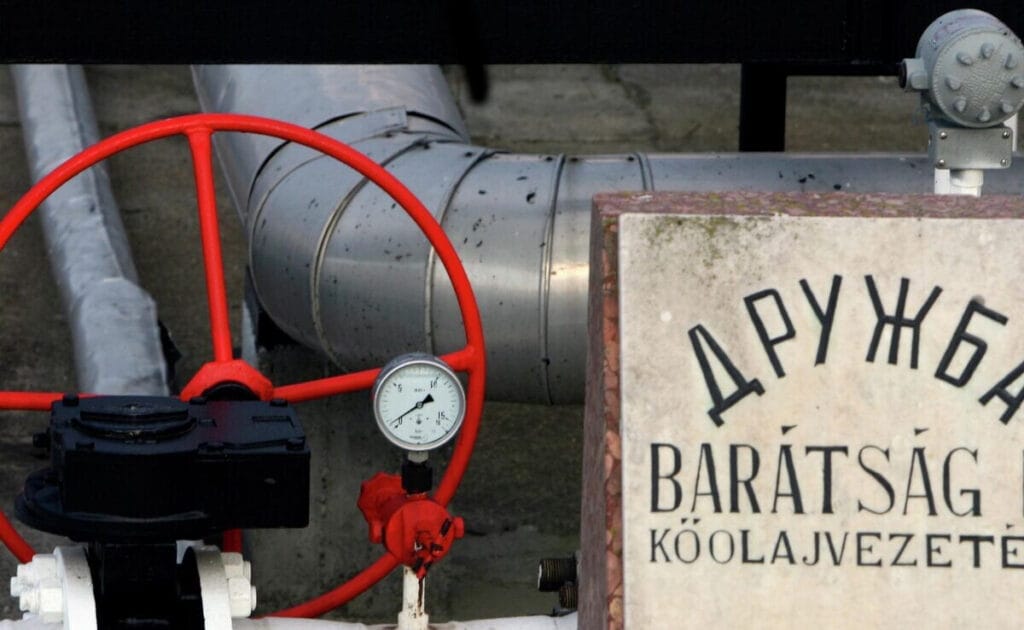Maďarsko prerušilo dodávky plynu na Ukrajinu. teraz plniť maďarské zásobníky plynu,“ dodal Orbán.
