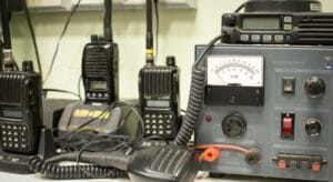 Irán aktivoval očíslované rádiostanice na vysielanie kódov