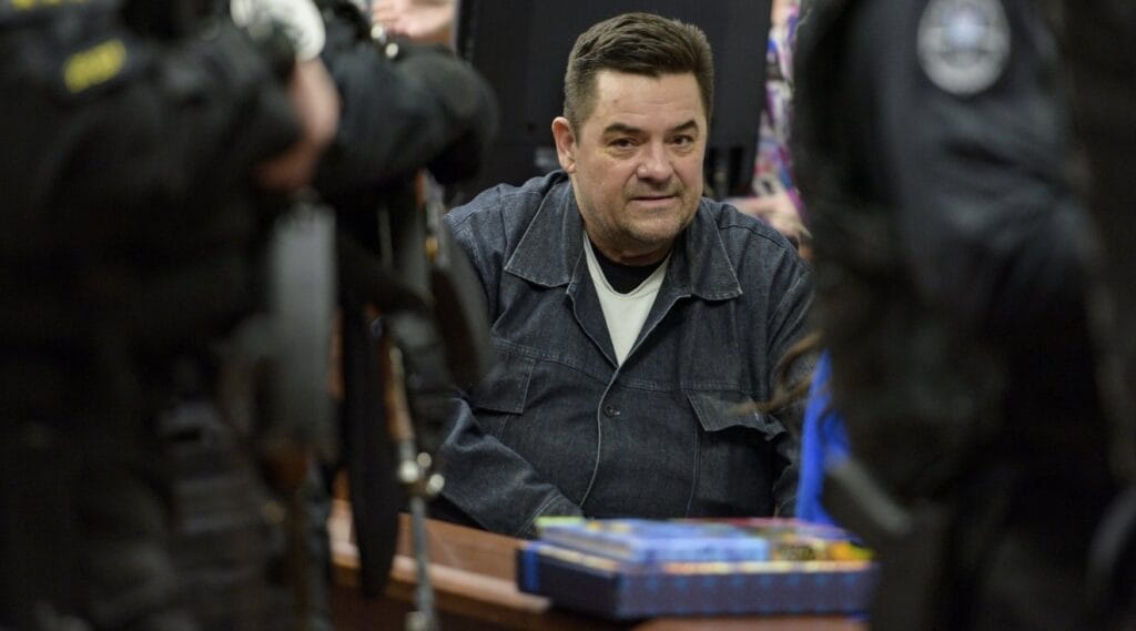 Súd s Kočnerom sa zatiaľ javí ako výroba tragikomického JUSTIČNÉHO OMYLU.