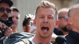 Čo ak v Maďarsku vyhrá Magyar Péter pätolizač Layenovej a Kallasovej