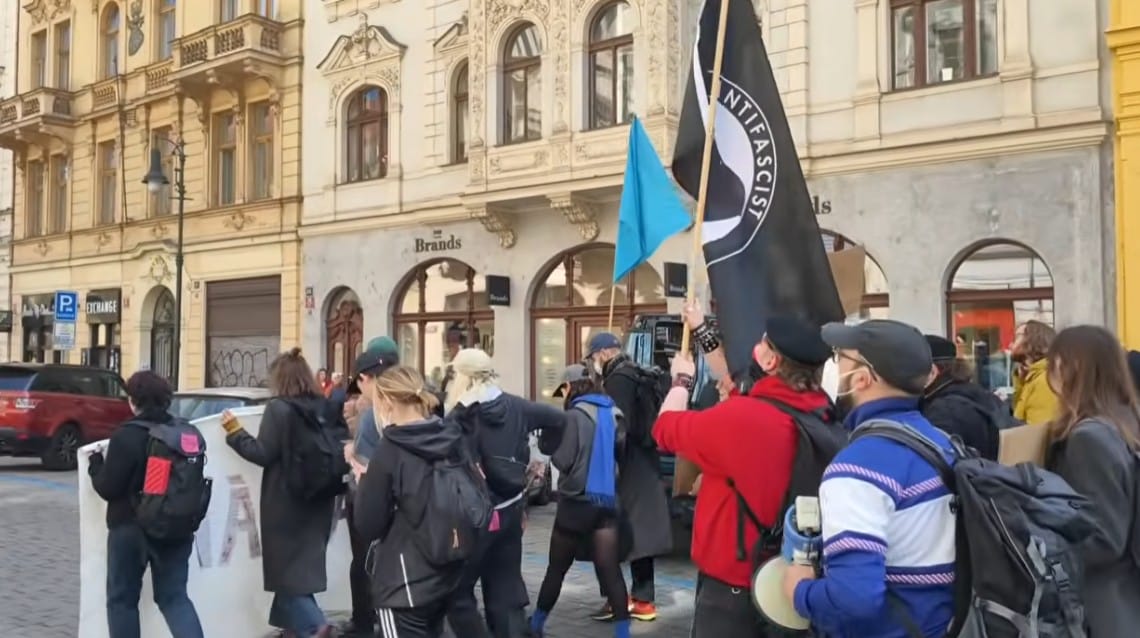 Keď progresivistickí revolucionári tak trvajú na ľudských právach, čo tak začať právom na život