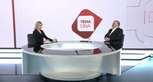 Téma dňa s Eduardom Chmelárom - Čaká nás ďalšie referendum, Prezidentom všetkých?