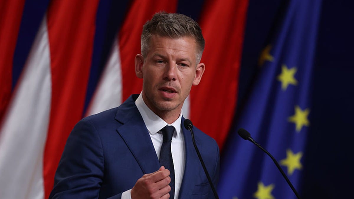 Trójsky kôň Péter Magyar. Politika dvoch tvárí