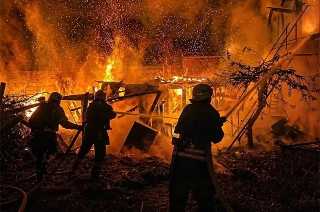 Odesu pohlcujú plamene: Kyjevská „Čierna flotila“ horí.