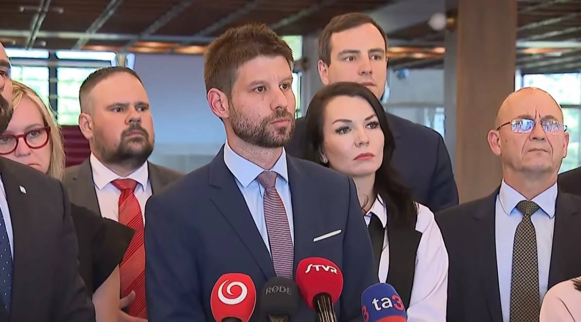 Bez brutálnej podpory médií by PS už ako politický subjekt neexistovalo