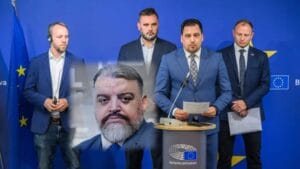 Včerajší náklad Eduarda Chmelára „čechoslováčkom“ na Ta 3