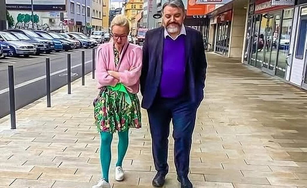 E. Chmelár: Protest proti verejnému lynčovaniu slobodnej matky.