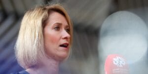 Evakuácia amerického veľvyslanectva je istým znamením, že žartom je koniec. Americkí diplomati vzali varovanie ruského ministerstva zahraničných vecí