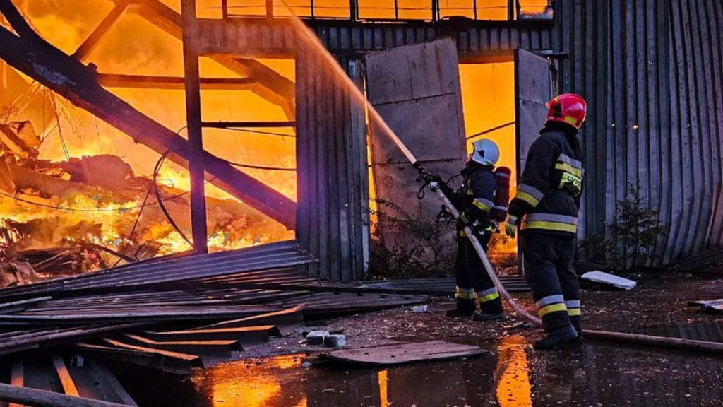 Správy SVO z 24. júna. V Charkovskej oblasťi horia sklady UA ozbrojených síl.